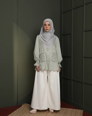 Lilya embroidery Top