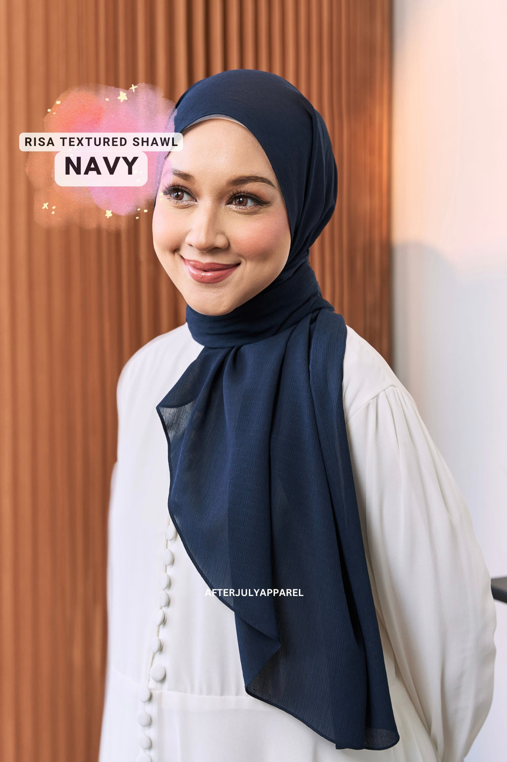 Risa Textured Shawl: Navy