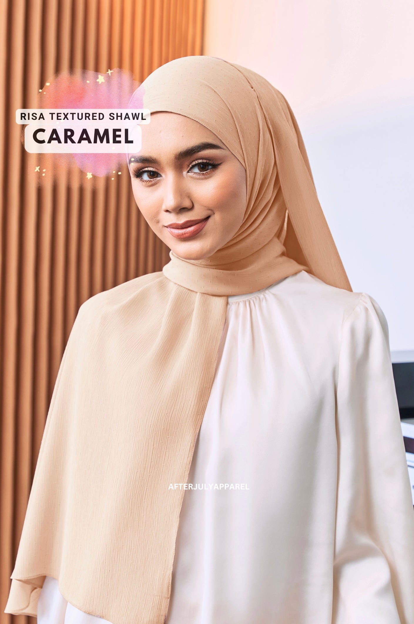 Risa Textured Shawl: Caramel