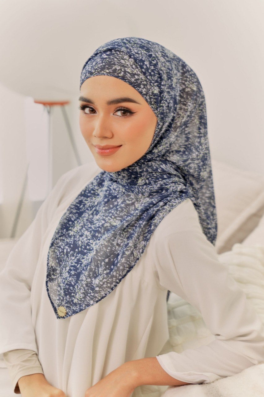 Adra Ironless Shawl: Triss