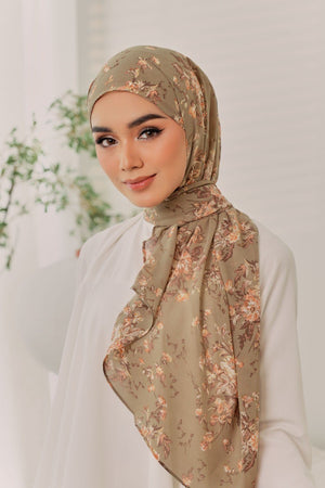 Adra Ironless Shawl: Calla